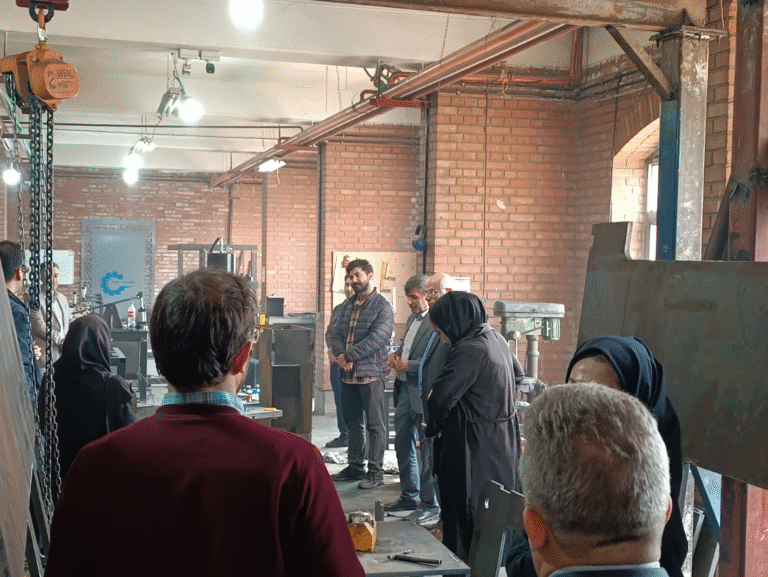 حضور عوامل و هیئت رییسه بهزیستی آذربایجان شرقی در شرکت برناماشین معین سهند برای پیشبرد توانمندسازی کودکان تحت حمایت